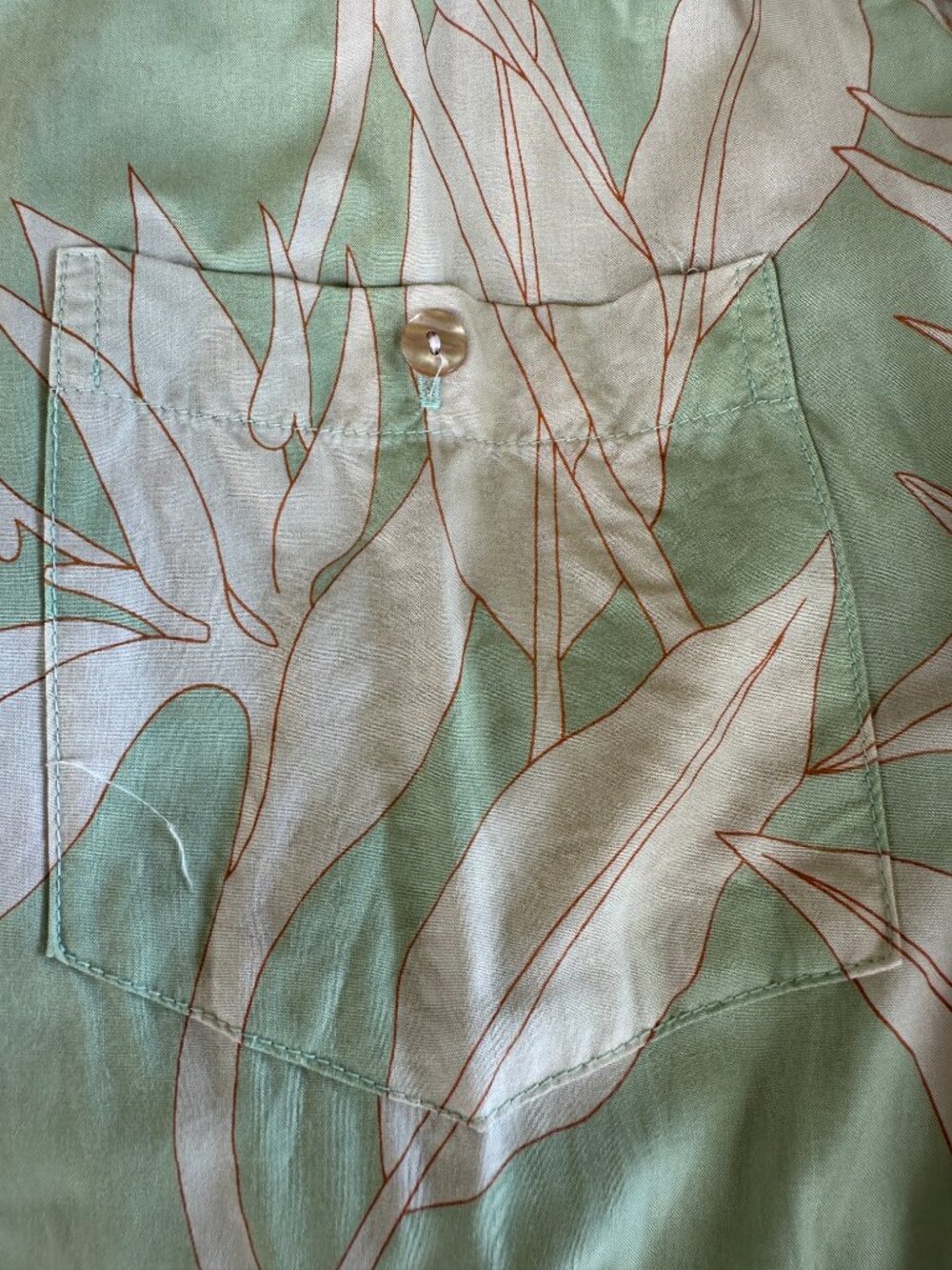 Tori Richard Men's Green Beige Floral Hawaiian Shirt XL Viscose - Picture 4 of 6